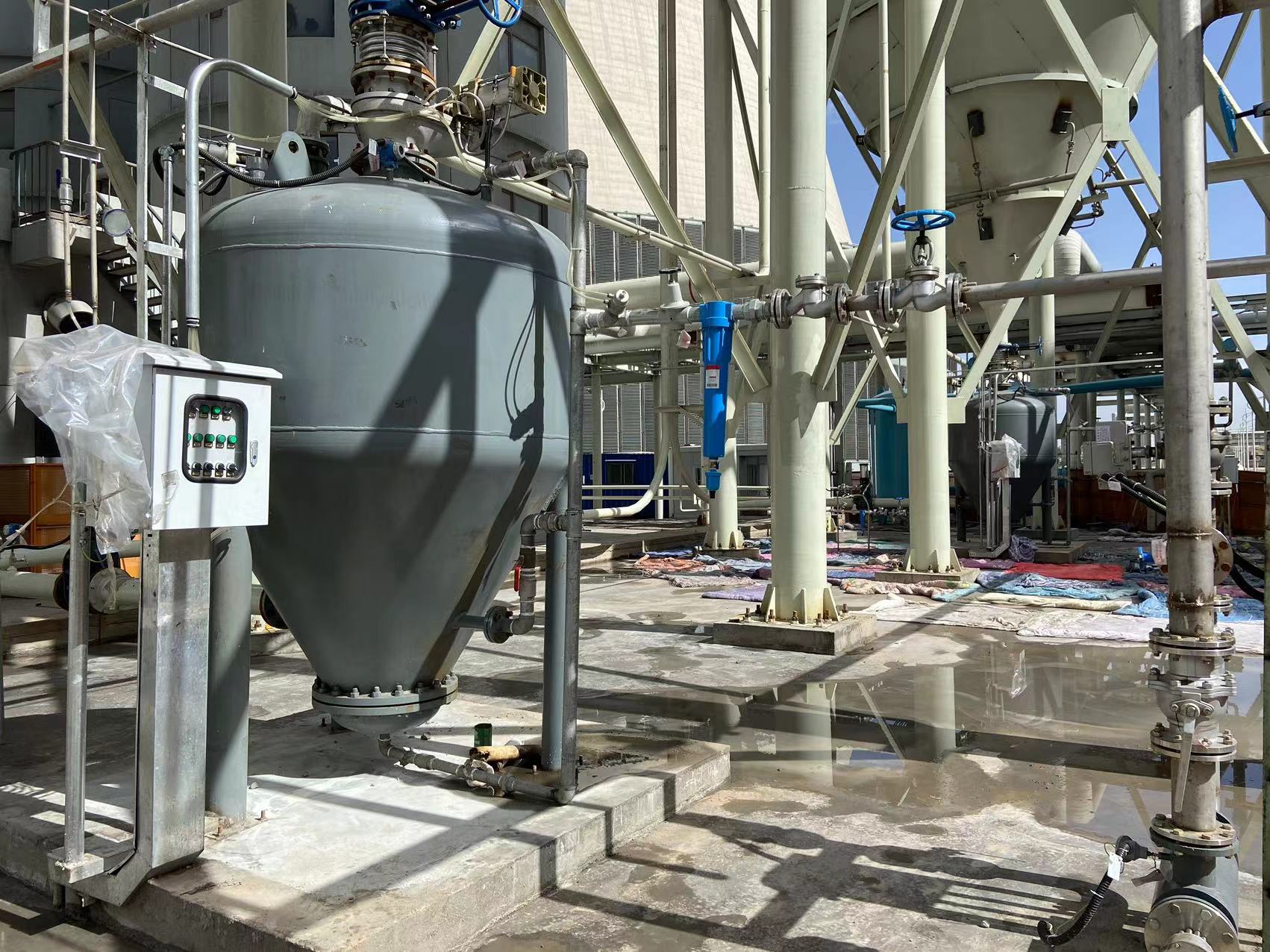 De ûnsichtbere lifeline: hoe yinchi pneumatyske oerbringen fan systemen macht foar moderne sement planten